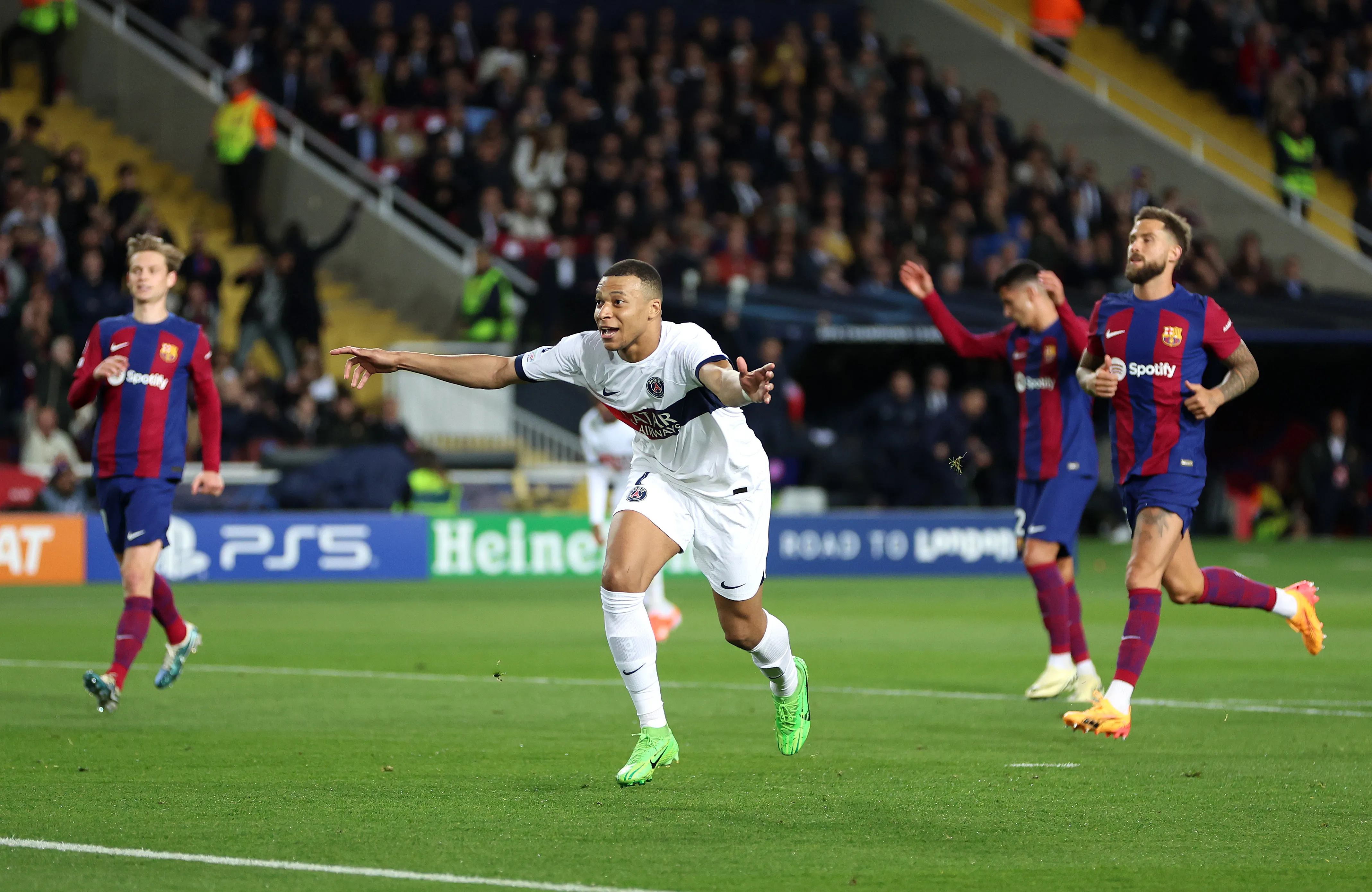 PSG x Barcelona. (Photo by Clive Brunskill/Getty Images)