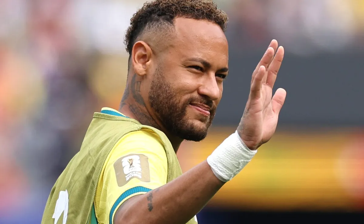 Muller volta a criticar desempenho de Neymar na Seleção Brasileira: “Fracassou em quatro Copas”
