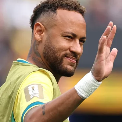 Muller volta a criticar desempenho de Neymar na Seleção