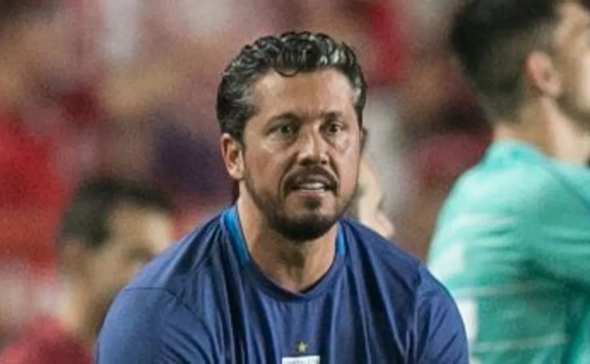 Carpini admite falhas do Fortaleza após derrota para o Atlético-GO com um jogador a mais: “Falha nossa”