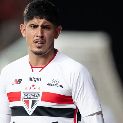 Alan Franco se despede após 152 jogos pelo São Paulo