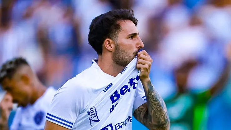PA - BELEM - 12/07/2026 - BRASILEIRO C 2026, PAYSANDU X GUARANI - Italo jogador do Paysandu comemora seu gol durante partida contra o Guarani no estadio Curuzu pelo campeonato Brasileiro C 2026. Foto: Fernando Torres/AGIF