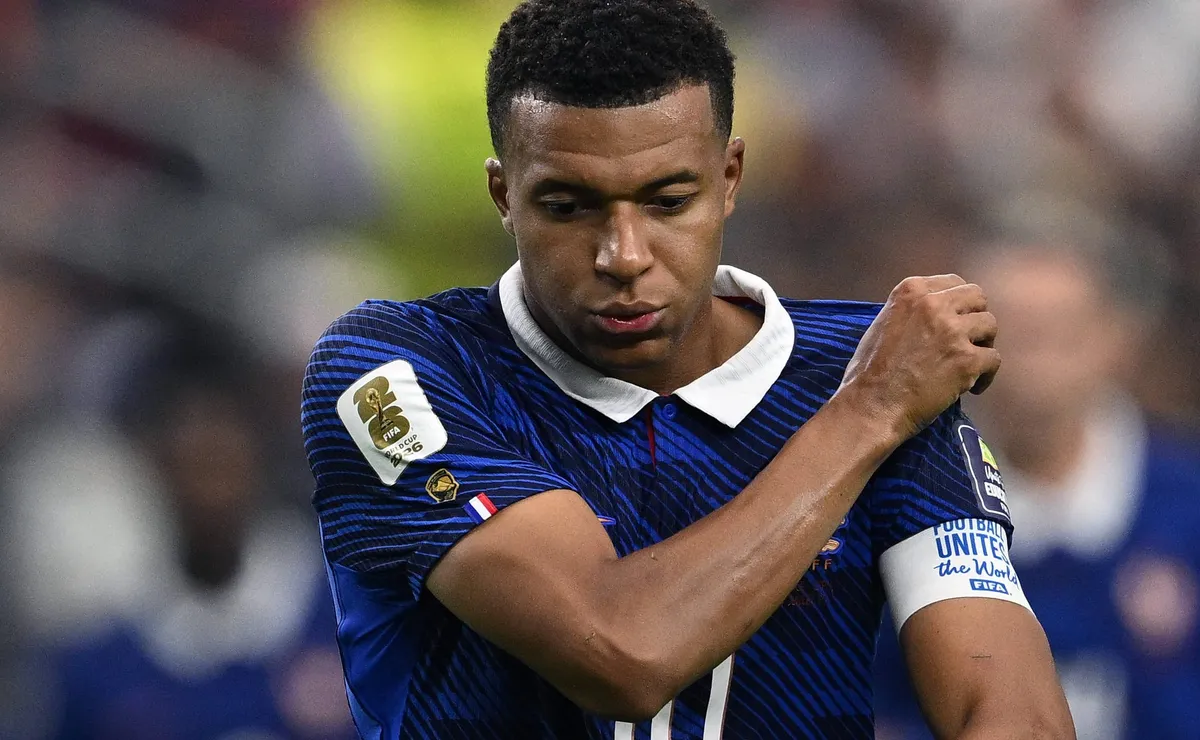 Mbappé para na defesa da Espanha, dá adeus e vê a favorita França ser eliminada da Copa do Mundo 2026