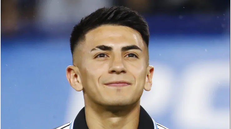 Almada ganha força nos bastidores do Flamengo. Photo by Marcos Brindicci/Getty Images
