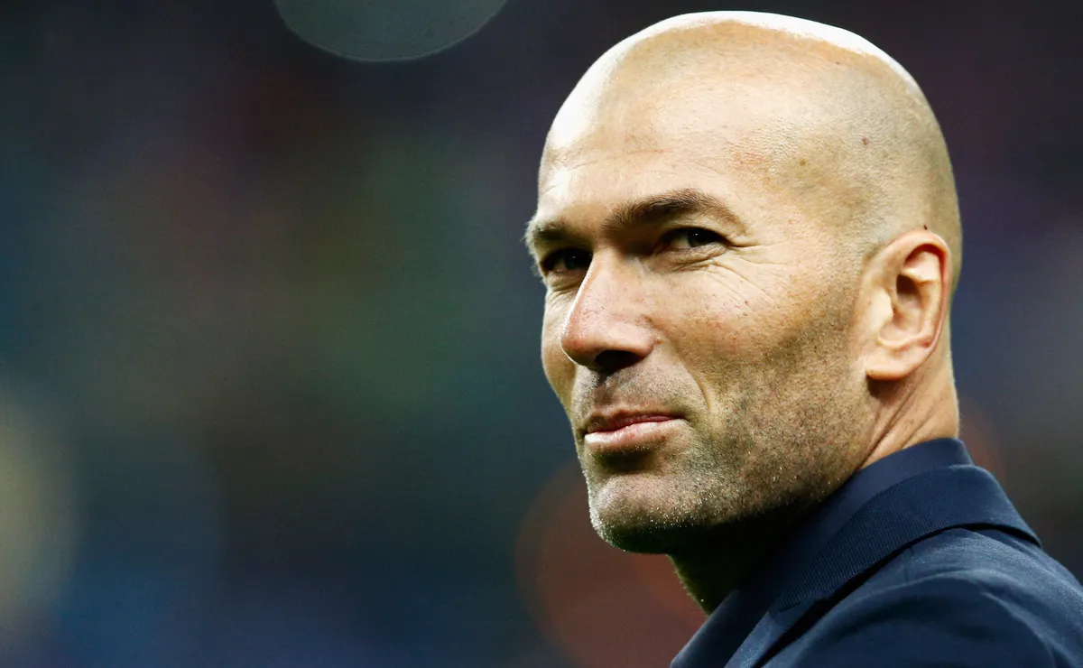 Fim de uma era: Zidane assumirá a seleção da França após a saída de Didier Deschamps