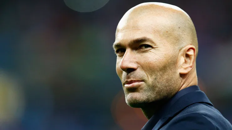 Zidane, aos 54 anos, vai assumir comando da França apósa saída de Deschamps