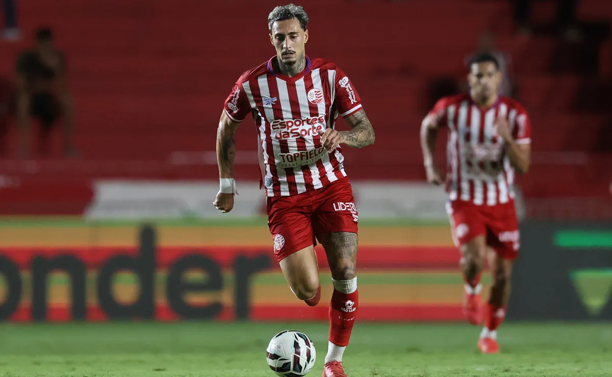 Separados por um ponto, CRB e Náutico fazem duelo tenso na Série B