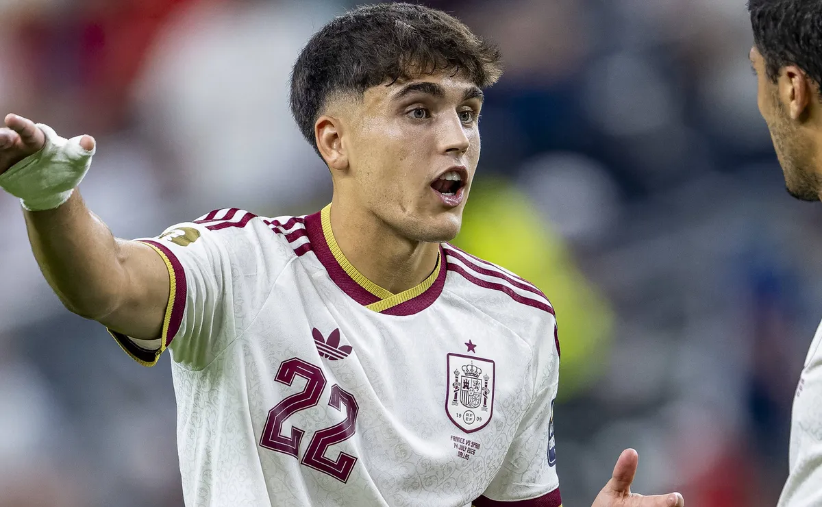 Cubarsí desabafa e rebate críticas após classificação da Espanha na Copa do Mundo: “Calamos muitas bocas”