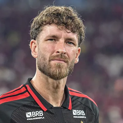 Flamengo desmente ida de Léo Pereira para o Monaco