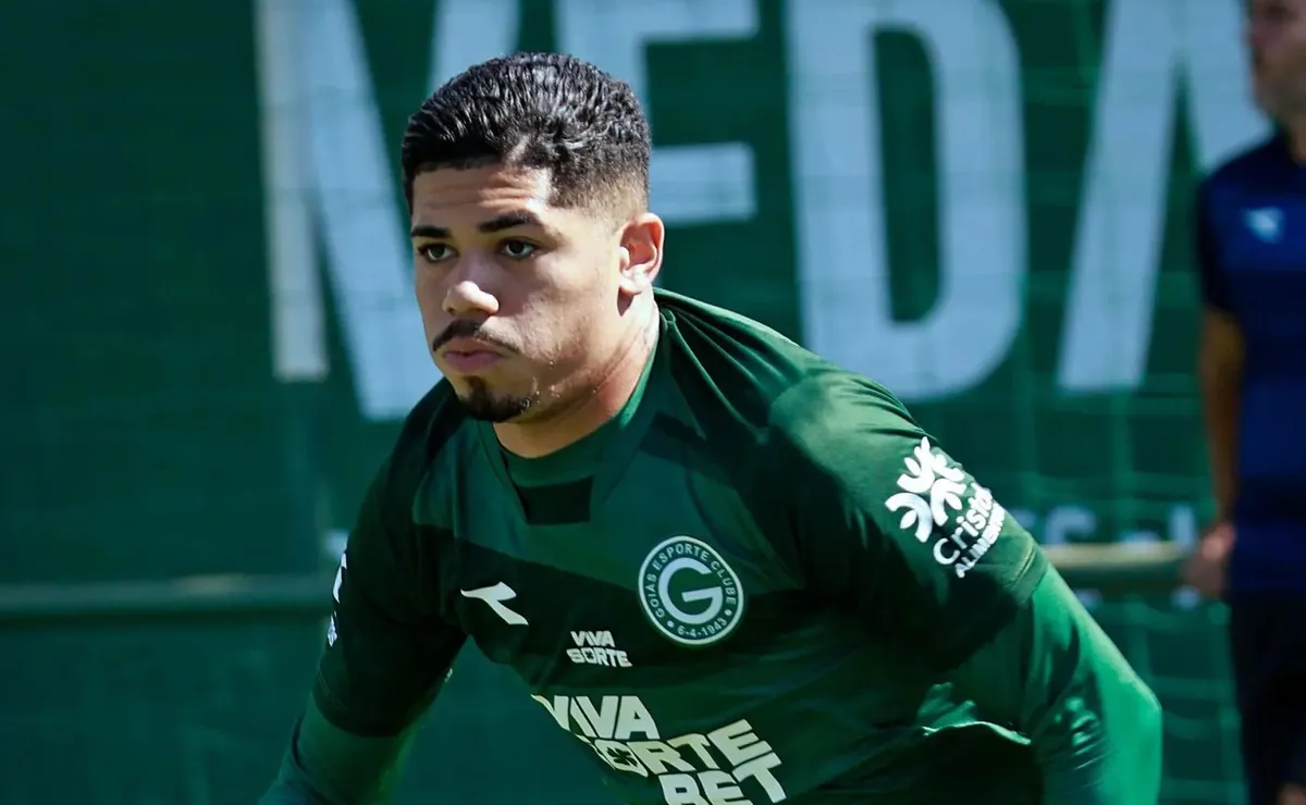 Reviravolta em POA: Diego Caito pede para sair do Goiás e Grêmio fecha com lateral por cinco anos