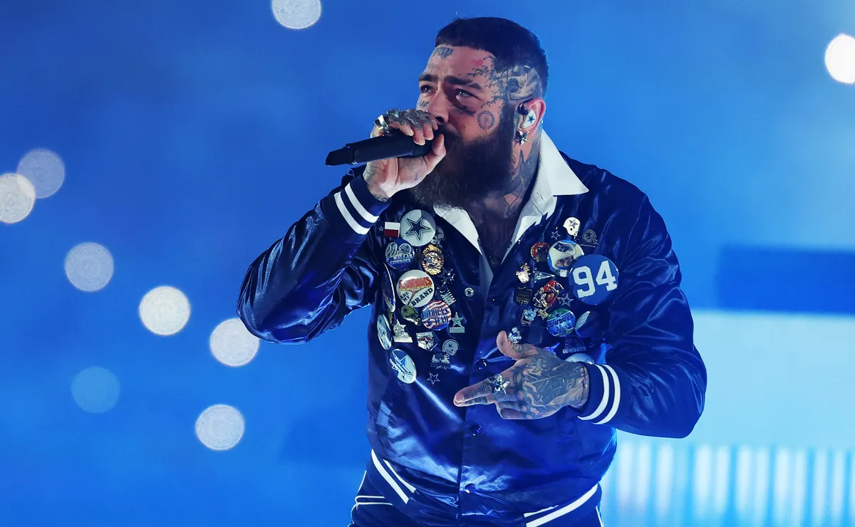 Post Malone fará show de encerramento da Copa do Mundo 2026 após a grande final