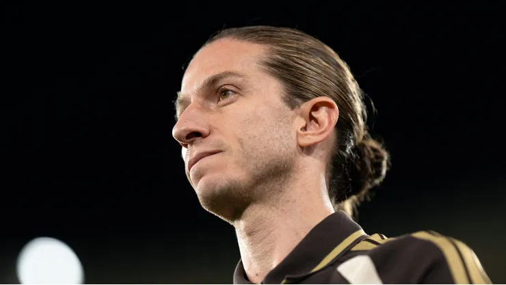 Filipe Luís durante partida pelo Fla no Maracanã.