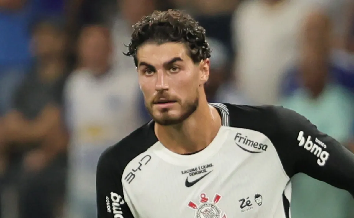 Pedro Raul entra na mira do Fortaleza, mas negociação com o Corinthians não avança
