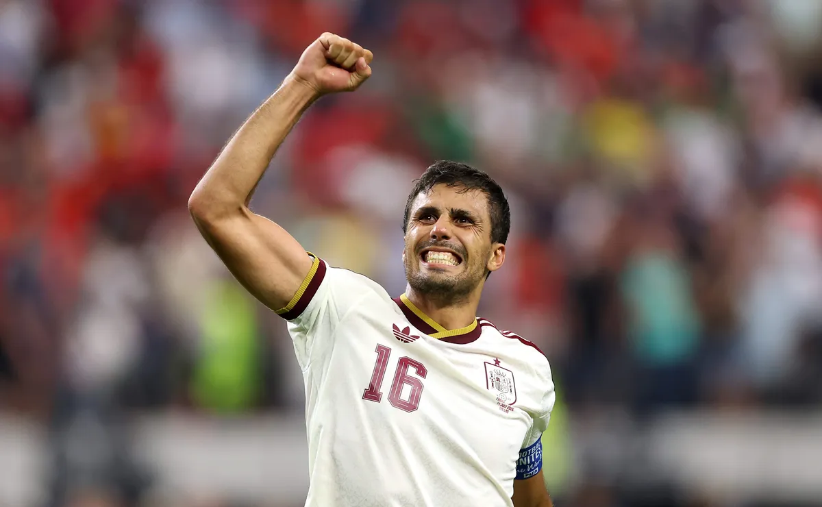 Rodri alcança liderança em passes certos e ações com a bola na Copa do Mundo de 2026