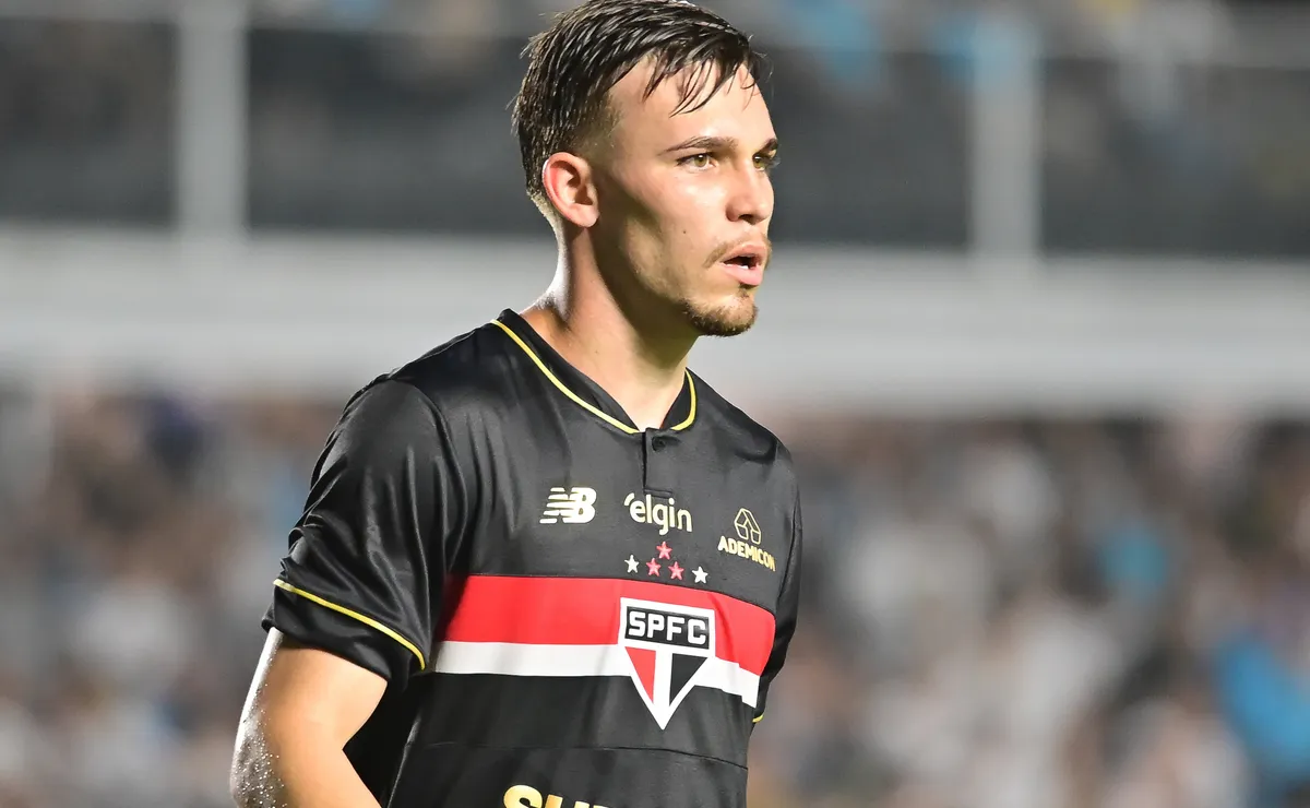 Dorival libera Negrucci por empréstimo e São Paulo define plano para joia