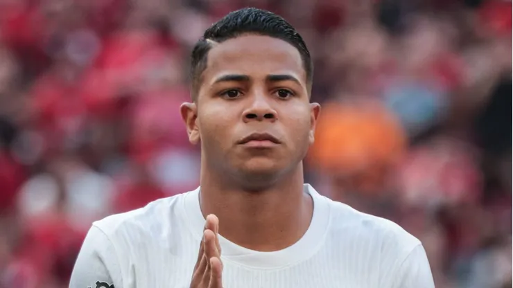 Wesley pelo Corinthians. Foto: Robson Mafra/AGIF