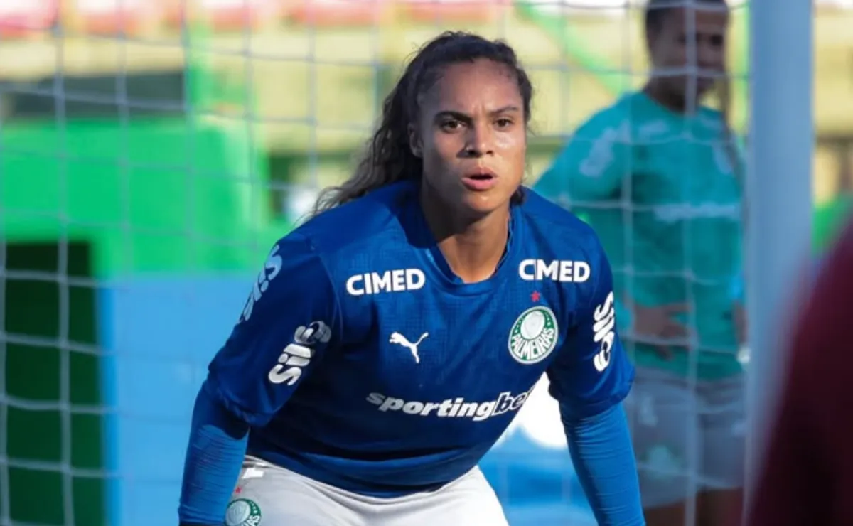 Natascha é liberada pelo departamento médico do Palmeiras e fica à disposição