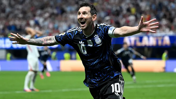 ATLANTA, GEORGIA - JULY 15: Lionel Messi #10 of Argentina celebrates the team's second goal by Lautaro Martinez #22 during the FIFA World Cup 2026 Semi Final match between England and Argentina at Atlanta Stadium on July 15, 2026 in Atlanta, Georgia. (Photo by Shaun Botterill/Getty Images)