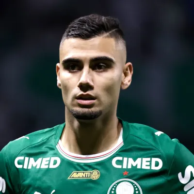 Palmeiras bate o pé por Danilo e desenha 'dupla infernal' com Andreas Pereira