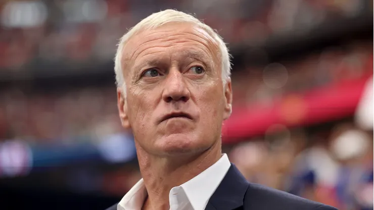 Deschamps durante partida entre Espanha x França