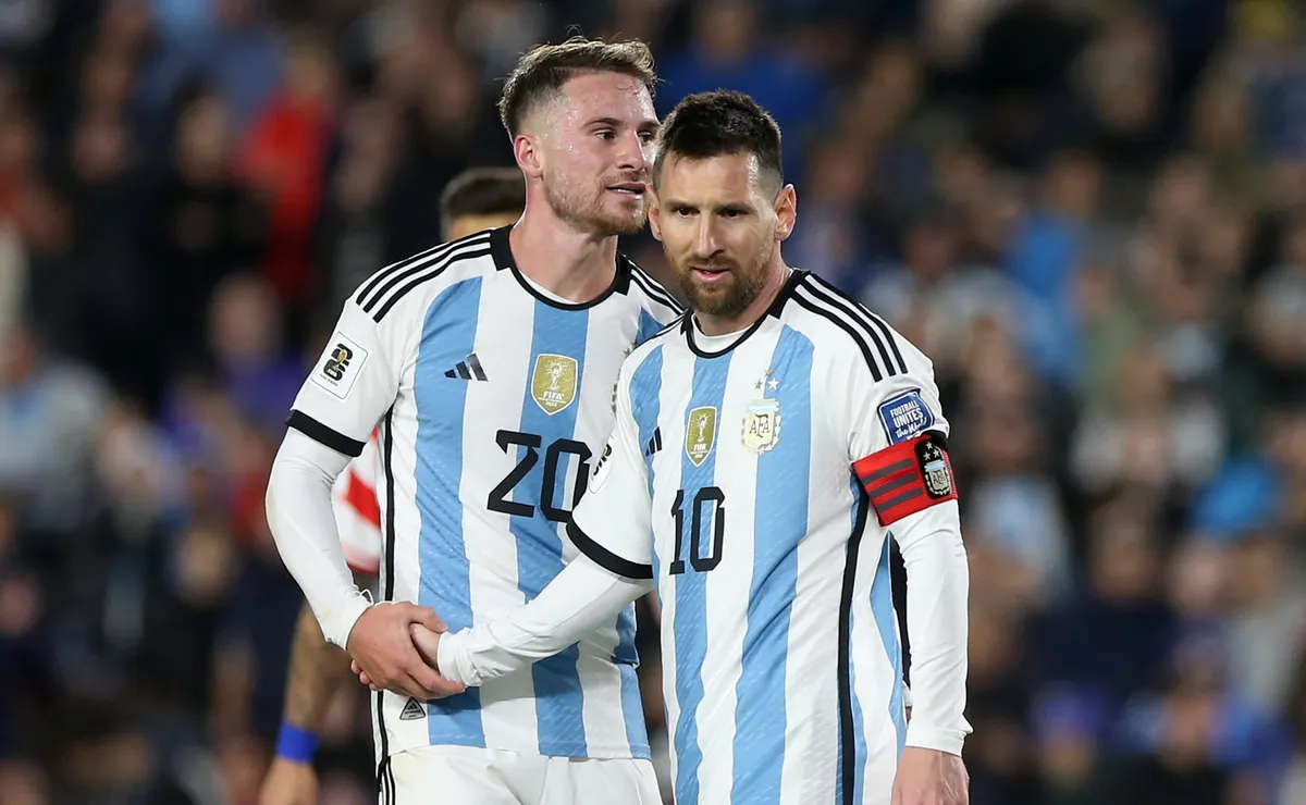 Messi recebe torcida de Mac Allister por permanência na Seleção Argentina: “Que siga por muito tempo”