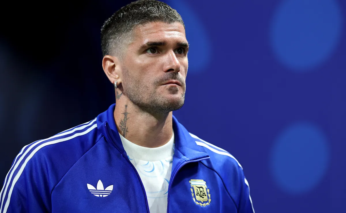 Scaloni explica De Paul no banco em semifinal contra a Inglaterra: “Como não vai doer?”