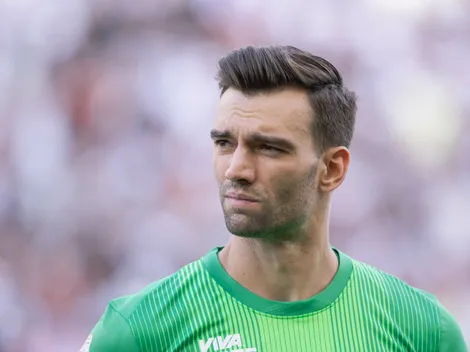 Vitória x Vasco: Léo Jardim tem números inferiores a Lucas Arcanjo