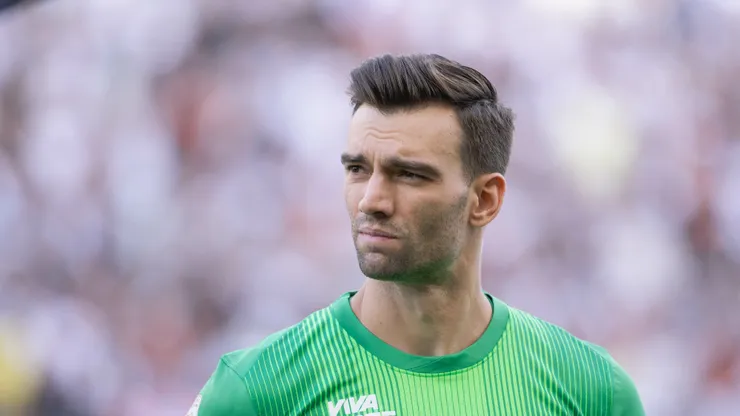 Leo Jardim goleiro do Vasco durante partida contra o Corinthians no estadio Arena Corinthians pelo campeonato Brasileiro A 2026. Foto: Ettore Chiereguini/AGIF