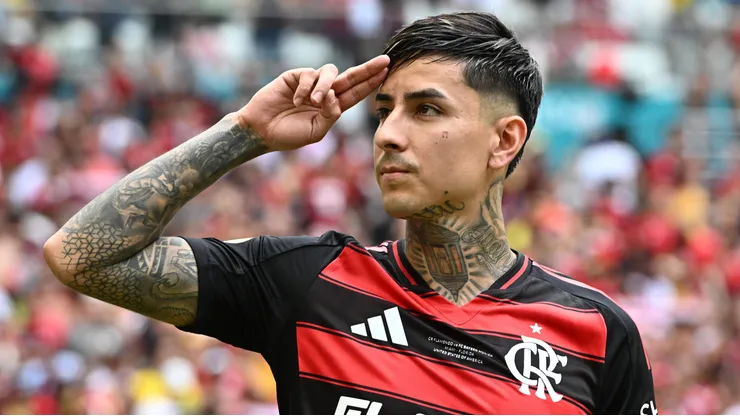 Chileno de 32 anos tem sua multa rescisória reduzida e atrai clubes da Arábia Saudita e MLS
