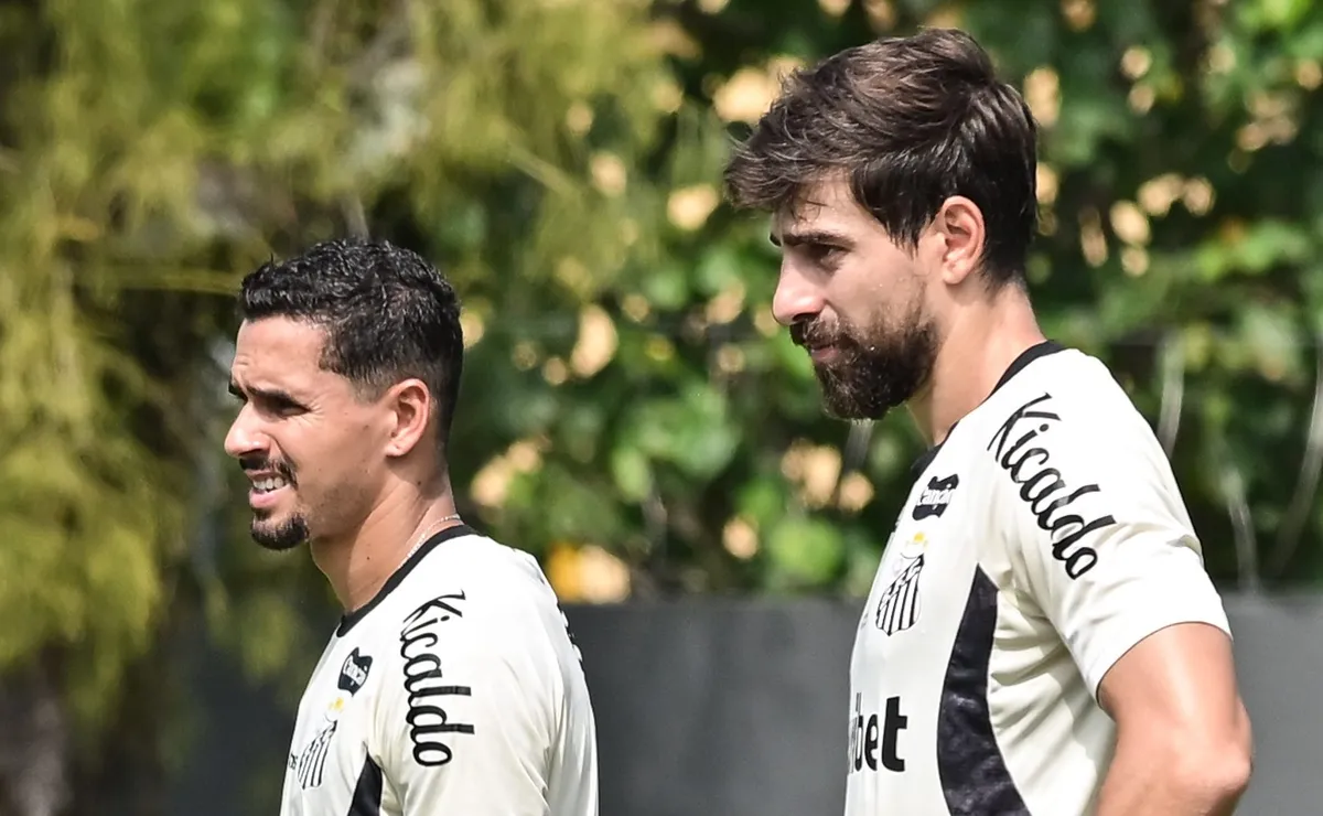 Luan Peres, Veríssimo e Brazão protagonizam falhas e causam derrota do Santos para o Botafogo