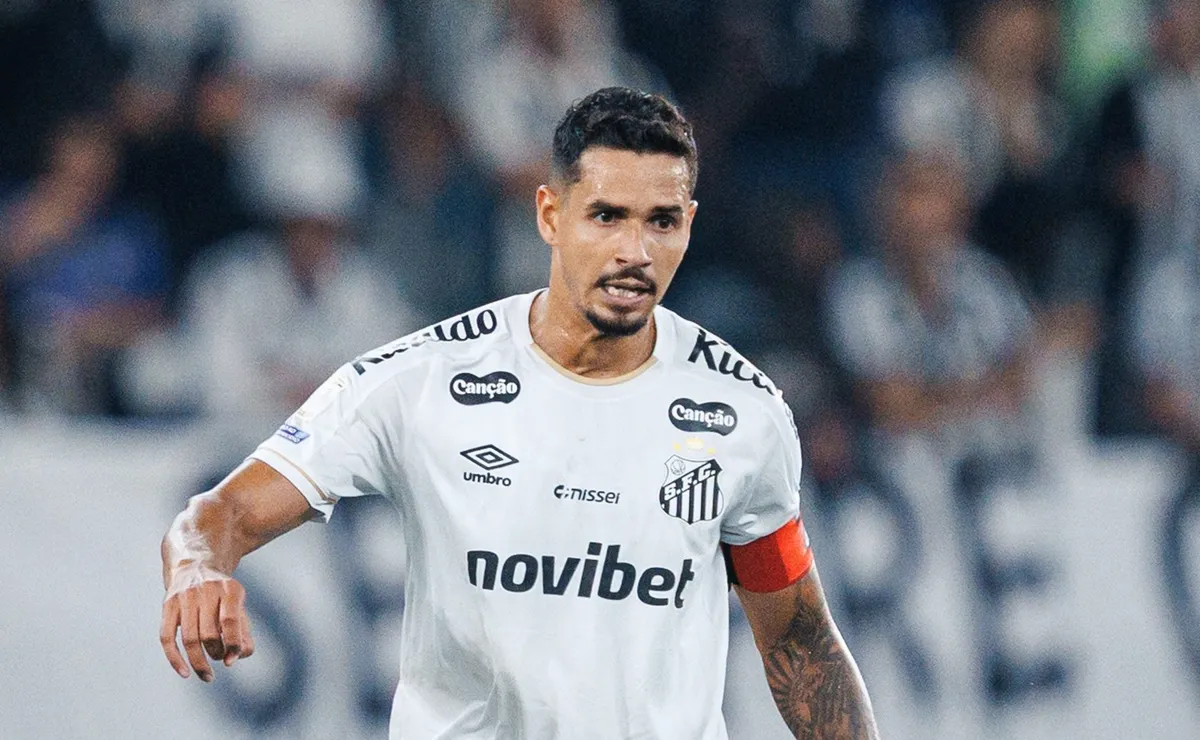 Lucas Veríssimo desabafa após derrota do Santos e minimiza polêmica do gol da virada do Botafogo