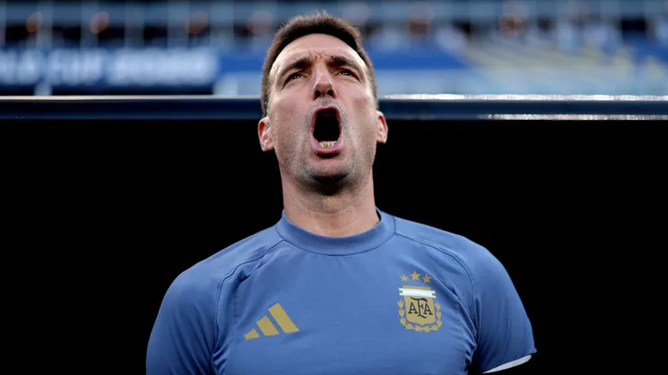 Scaloni entra para grupo histórico e fica a uma vitória de igualar recorde único em Copas do Mundo - Foto Carl RecineGetty Images
