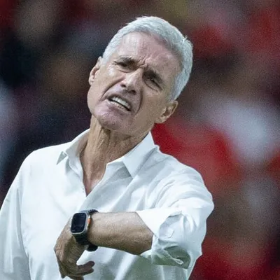 Luís Castro amarga 8 desfalques em Mirassol x Grêmio
