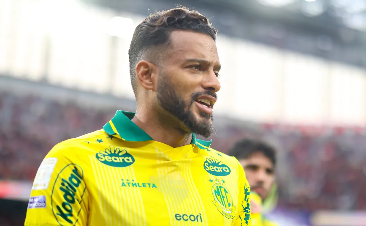 Reinaldo projeta Mirassol x Grêmio pelo Brasileirão e cita duelo direto contra o rebaixamento