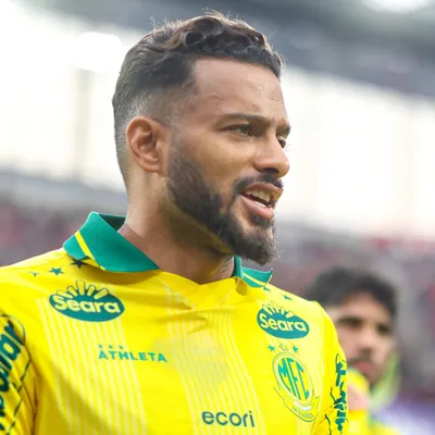 Reinaldo projeta Mirassol x Grêmio pelo Brasileirão citando duelo direto