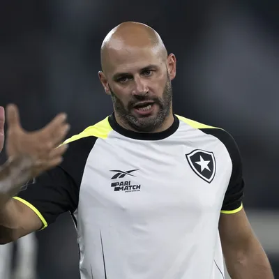 Flamengo quer contratar e Franclim Carvalho não desiste de Danilo
