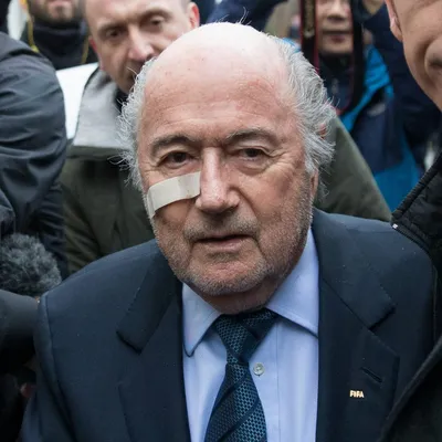Joseph Blatter reprova decisões de Gianni Infantino na Copa