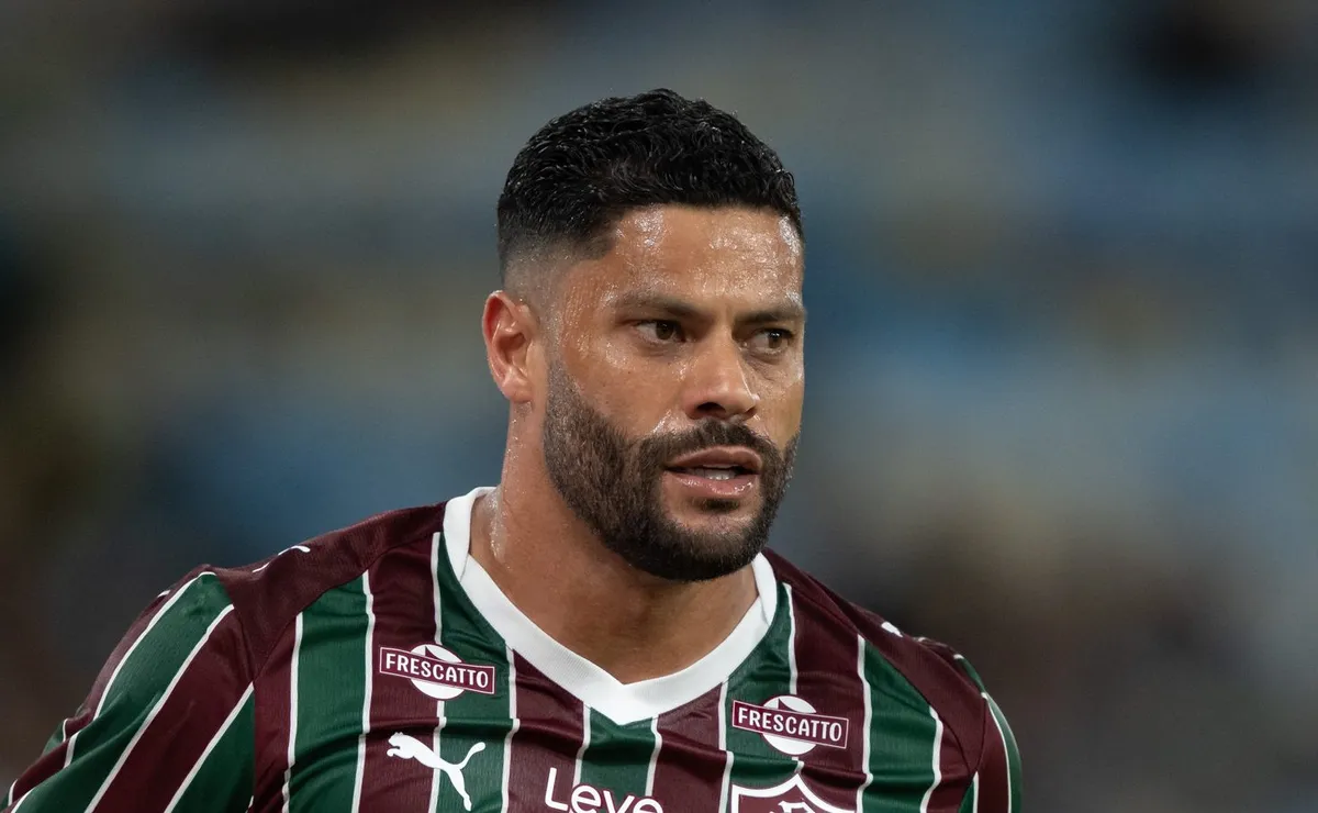 Escalação: Hulk ganha disputa e deve ser titular na vaga de Canobbio em Fluminense x Bragantino