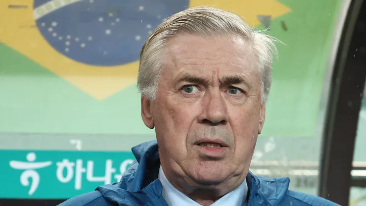 Ancelotti durante amistoso da Seleção Brasileira contra a Coreia do Sul.