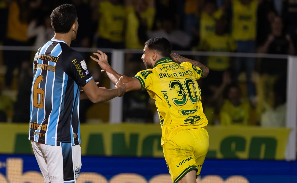 Grêmio perde para o Mirassol e liga sinal de alerta ao ficar a um ponto do Z-4 do Brasileirão￼