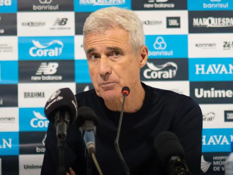 Paulo Pelaipe banca permanência de Luís Castro no Grêmio