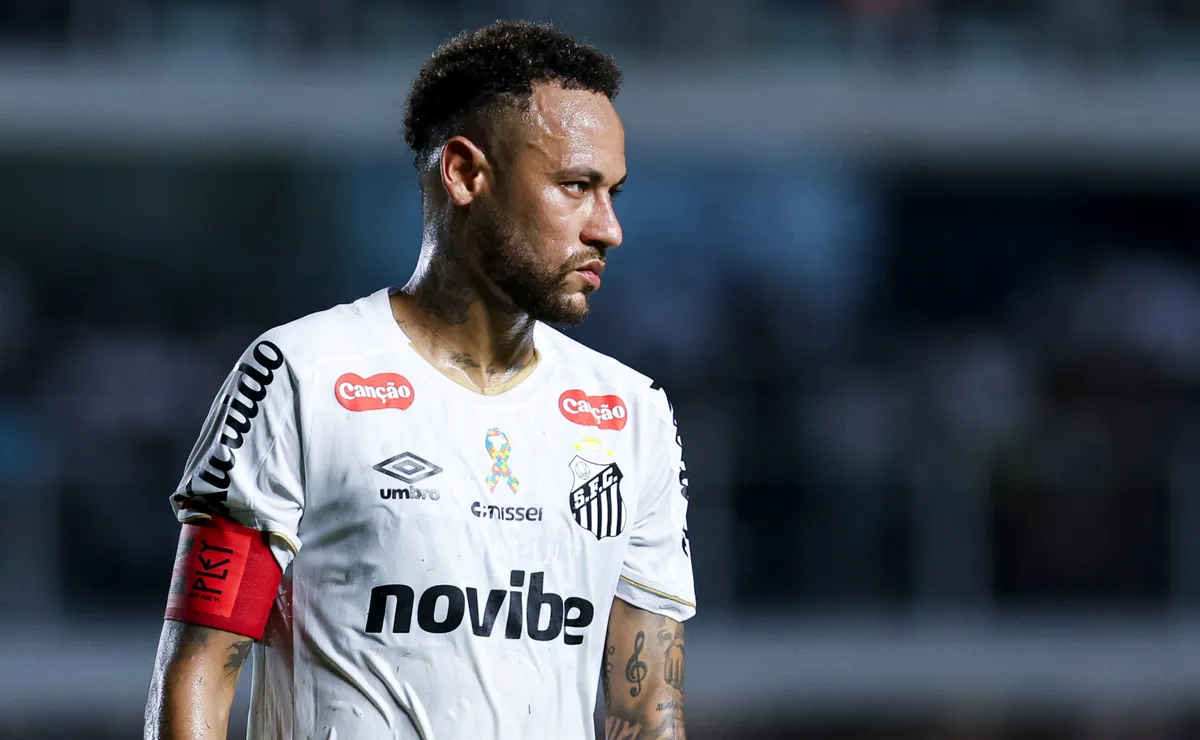 Retorno de Neymar ganha força, e camisa 10 pode reforçar o Santos contra a Chapecoense