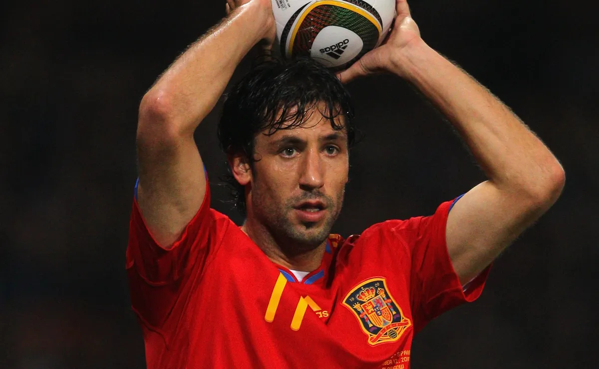 Capdevila, campeão pela Espanha em 2010, tem entrada negada nos EUA e desabafa nas redes sociais