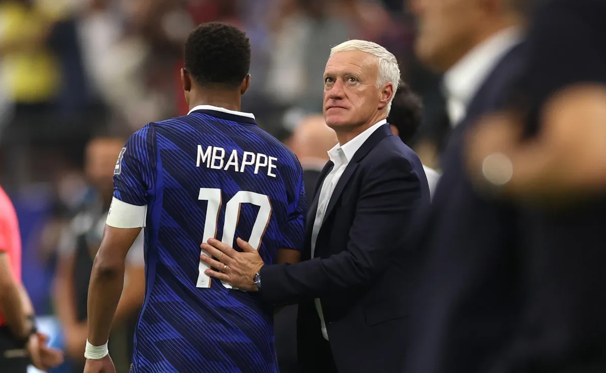 Mbappé homenageia Deschamps antes de França x Inglaterra pela Copa do Mundo: “Última dança”