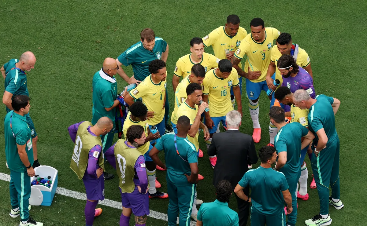 Pausa para hidratação não está garantida para a Copa do Mundo 2030 e será analisada pela Fifa