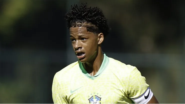 Zé Lucas, volante do Sport pela Seleção Brasileira