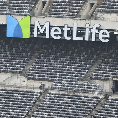 Gramado do MetLife é analisado antes da grande final