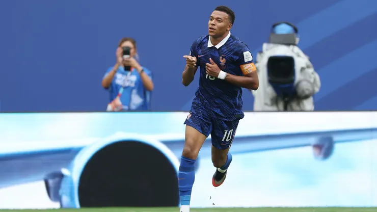 MIAMI GARDENS, FLORIDA - JULY 18: Kylian Mbappe #10 of France celebrates after scoring his team’s third goal during the FIFA World Cup 2026 Bronze Final between France and England at Miami Stadium on July 18, 2026 in Miami Gardens, Florida. Mbappe becomes the World Cup all time top scorer with 22 goals. (Photo by Luke Hales/Getty Images)