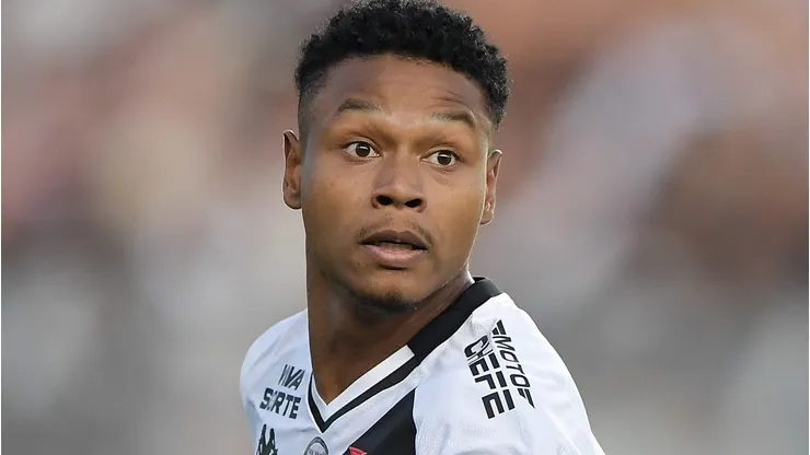 RJ - RIO DE JANEIRO - 05/10/2025 - BRASILEIRO A 2025, VASCO X VITORIA - Matheus Franca jogador do Vasco durante partida contra o Vitoria no estadio Sao Januario pelo campeonato Brasileiro A 2025. Foto: Thiago Ribeiro/AGIF