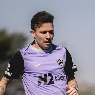 Bernard desabafa após completar dois anos do retorno ao Atlético